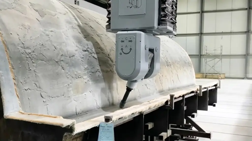 5-Axis Machining of Complex Curvatures in Wind Blade Molds